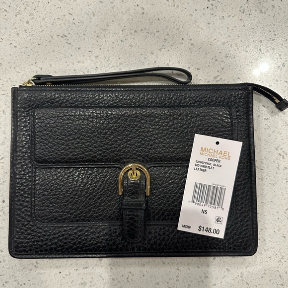 Michael Kors Black Interior Wallet - Picture 1 of 3